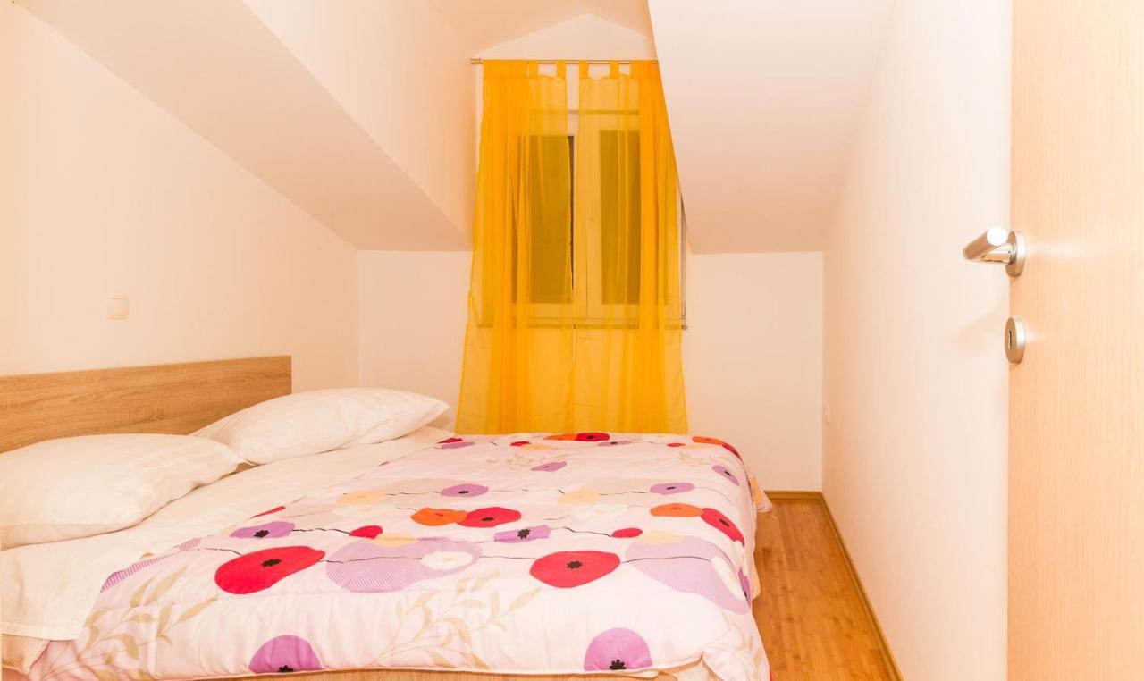 Apartments Villa-Ines Center فوديس المظهر الخارجي الصورة
